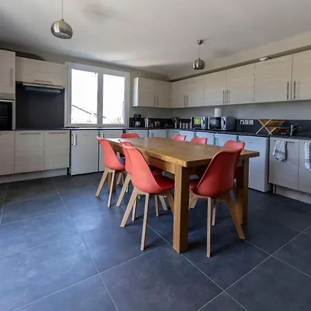 Guest house Single A Louer Dans Colocation